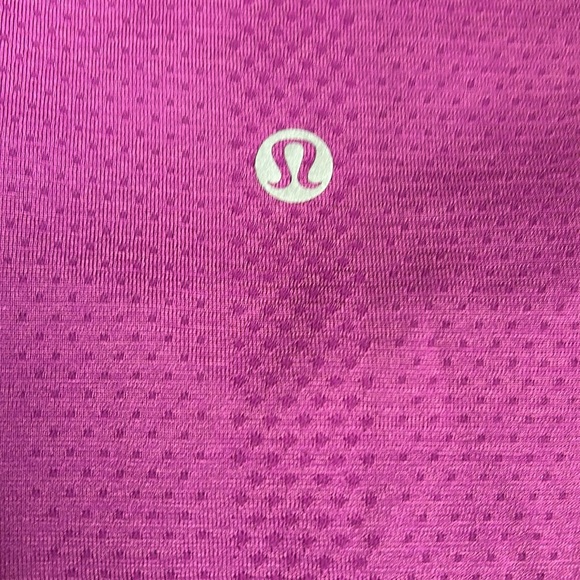 LULULEMON SWIFTLY TECH SHORT SLEEVE. - Picture 4 of 5